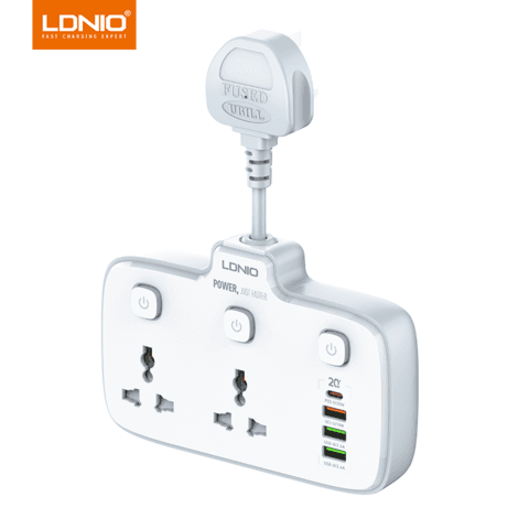 Ldnio SC2413 PD QC3.0 2 Universal Outlets Power.png