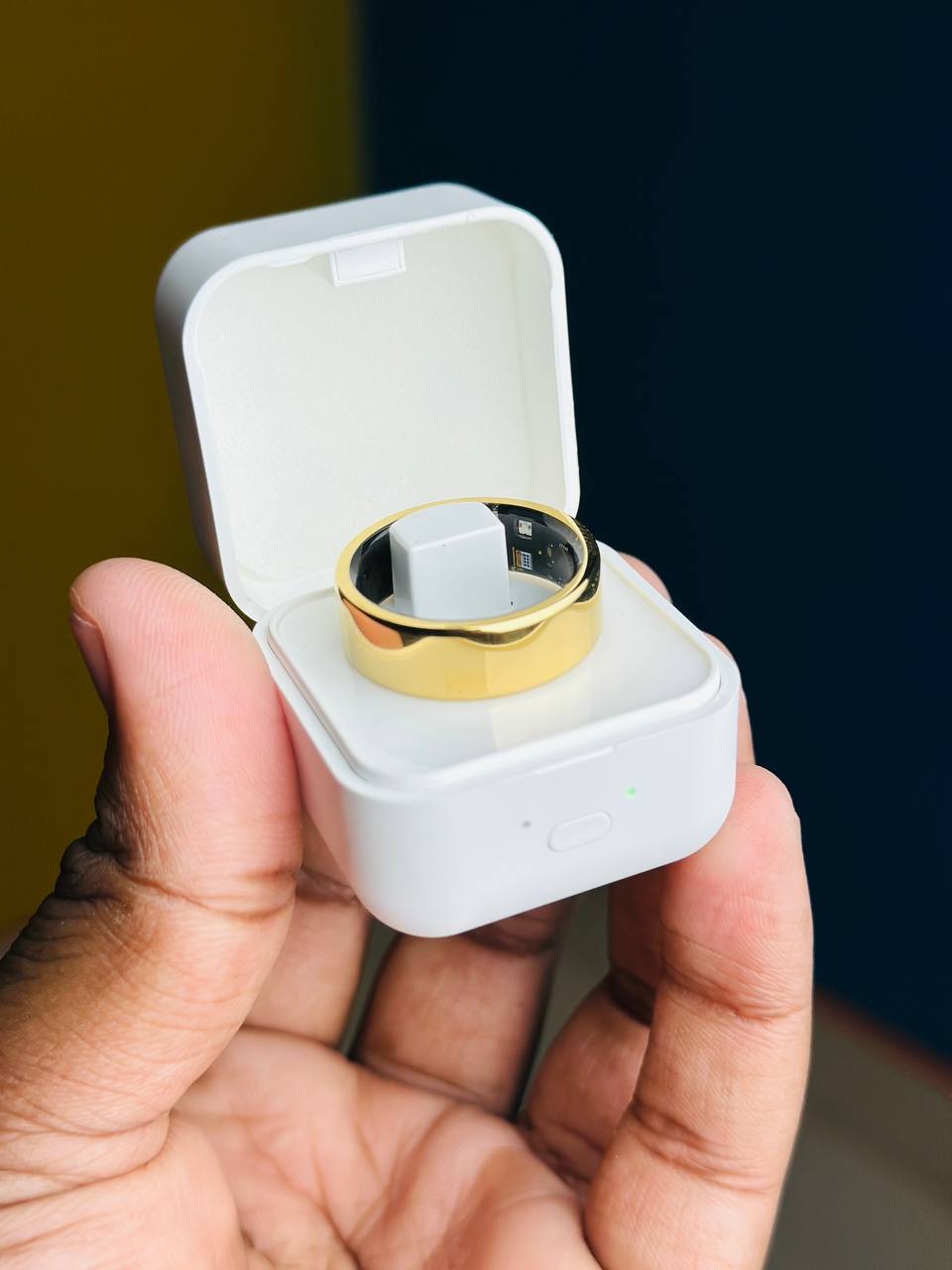 Smart Finger Ring for Fitness Tracking – With Charging Case – (Ring Size 9)